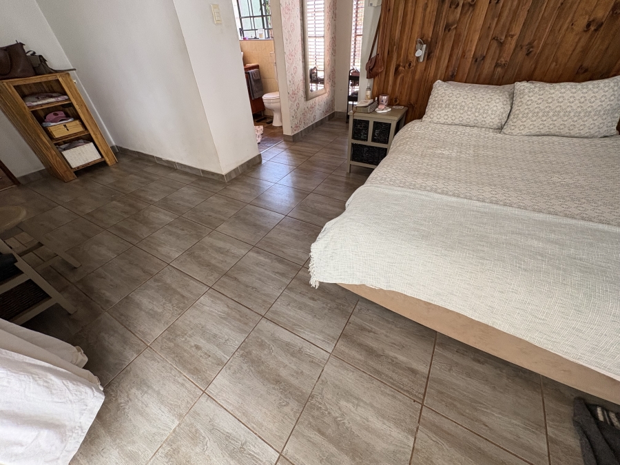 3 Bedroom Property for Sale in Safari Gardens North West